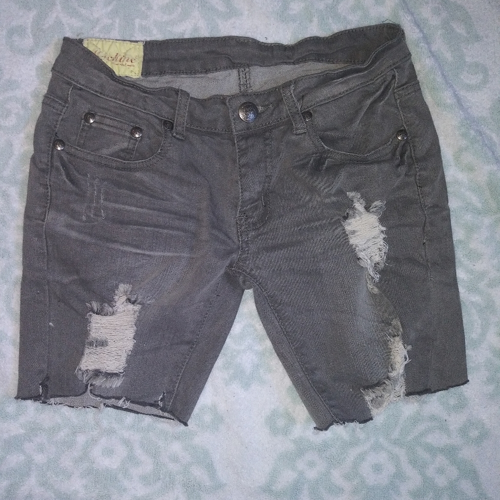 Size 9/ 30 Machine shorts